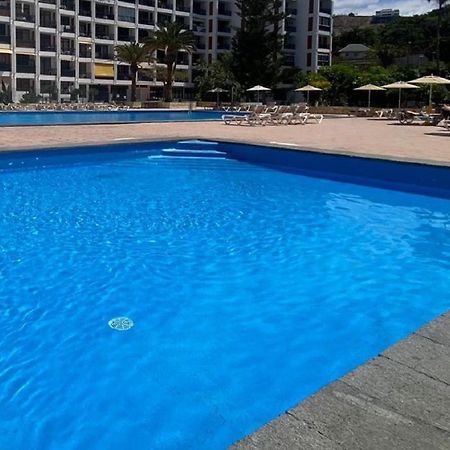 Beach And Pool In Playa De Las Americas Apartment Exterior photo